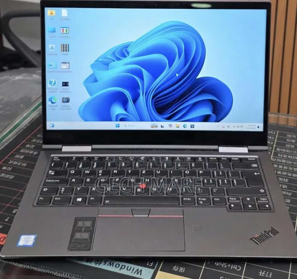 New Laptop Lenovo Yoga 7i 16GB Intel Core i7 SSD 512GB