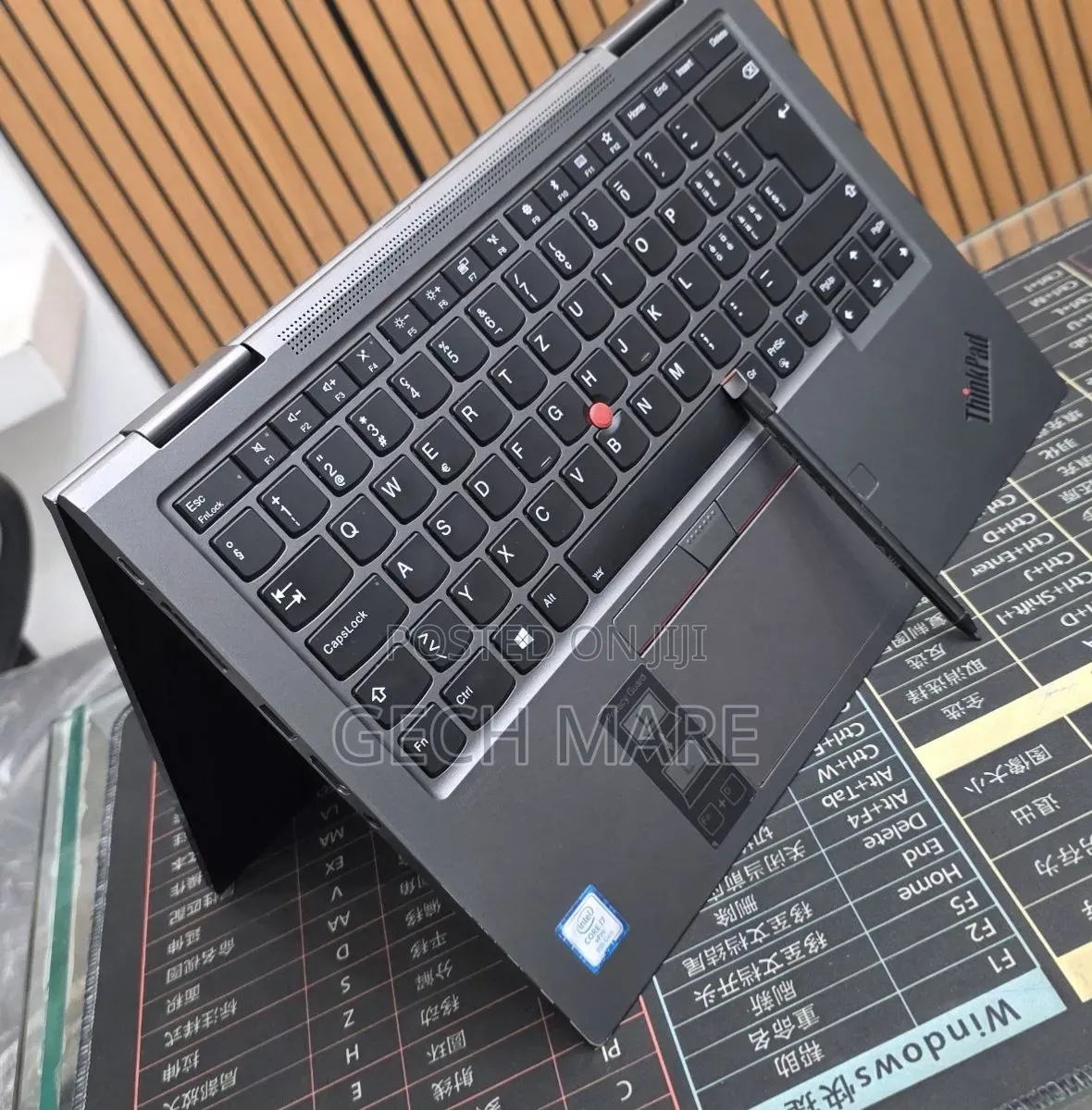 New Laptop Lenovo Yoga 7i 16GB Intel Core i7 SSD 512GB
