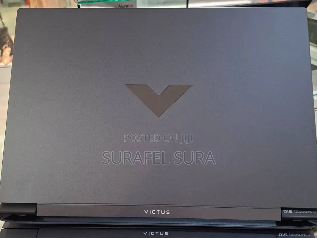 New Laptop HP Victus 15 16GB Intel Core i5 SSD 1T