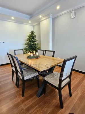 Order 6 Seaters Wooden Dining Set With Gorgeous Setup. የመመገቢያ ጠረጴዛ