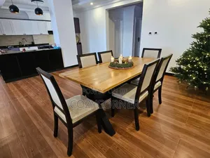 Order 6 Seaters Wooden Dining Set With Gorgeous Setup. የመመገቢያ ጠረጴዛ