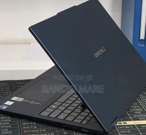 New Laptop Lenovo Ideapad 3 32GB Intel Core Ultra 7 SSD 1T
