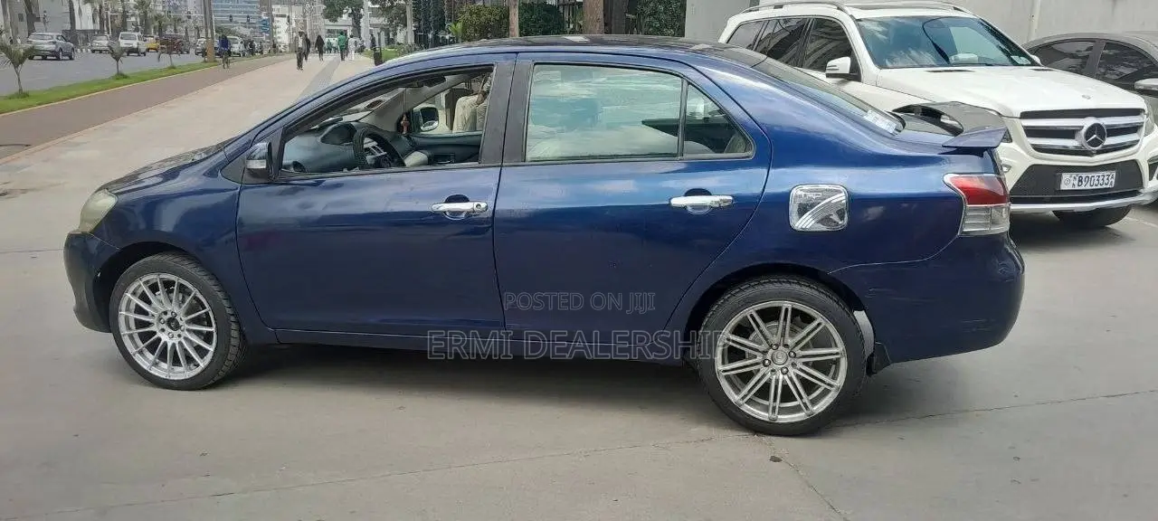 Toyota Yaris 2007 Matt Black