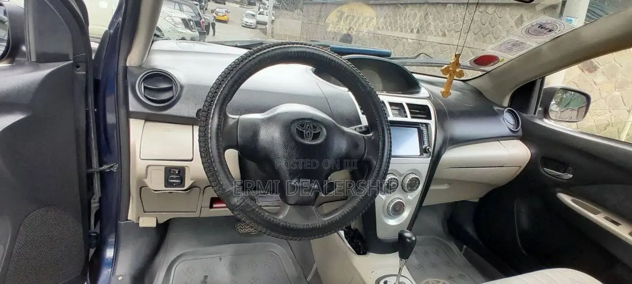 Toyota Yaris 2007 Matt Black