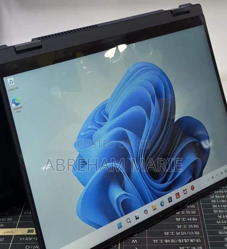 New Laptop Lenovo IdeaPad 720S 32GB Intel Core Ultra 7 SSD 1T