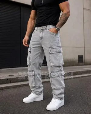 Men’s Classic & Cargo Jeans