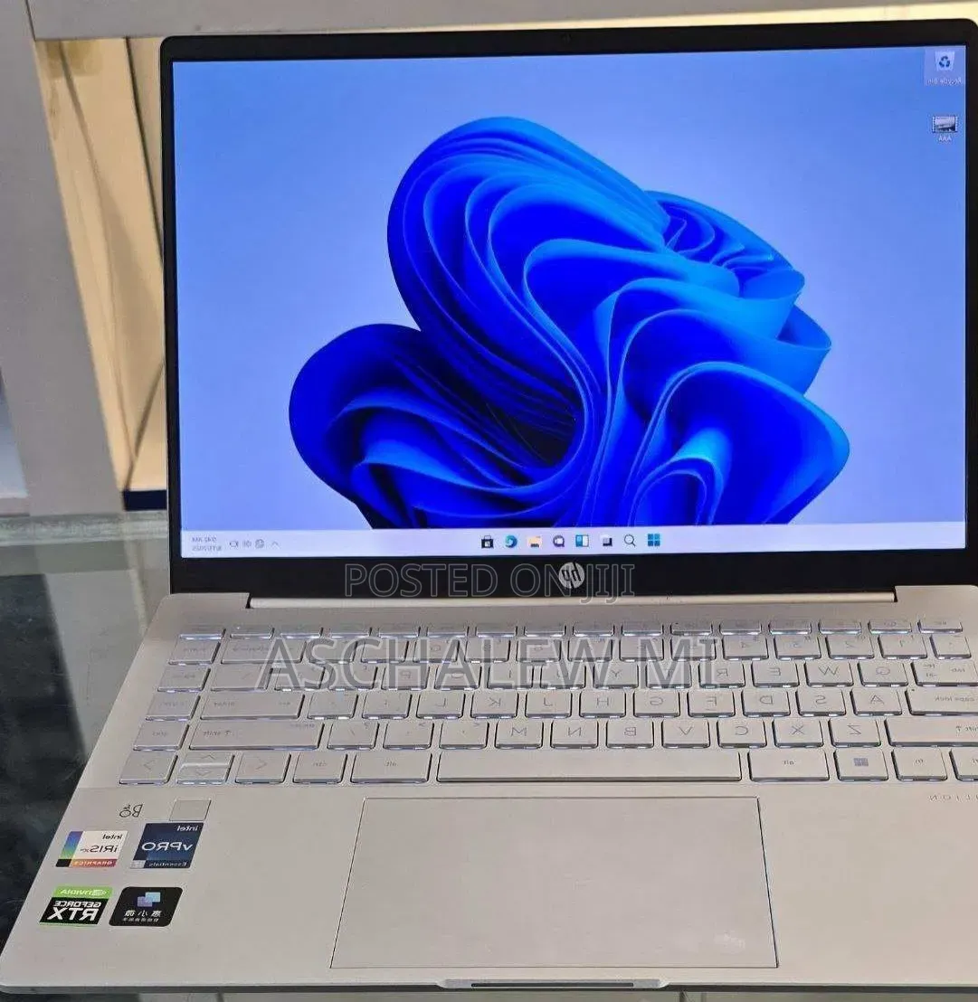 New Laptop HP Pavilion 14 16GB Intel Core i7 SSD 512GB