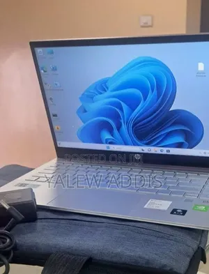 New Laptop Microsoft Surface Book 3 16GB Intel Core i7 SSD 512GB
