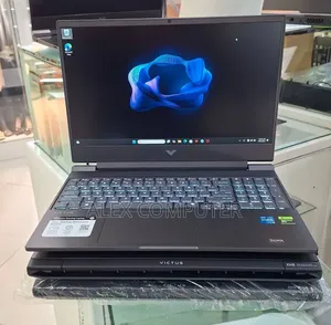 New Laptop HP Victus 15 16GB Intel Core i5 SSD 1T