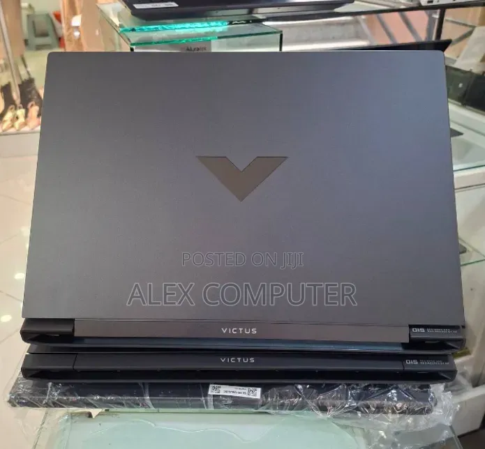 New Laptop HP Victus 15 16GB Intel Core i5 SSD 1T