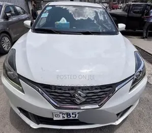 መኪና ኪራይ Suzuki Baleno