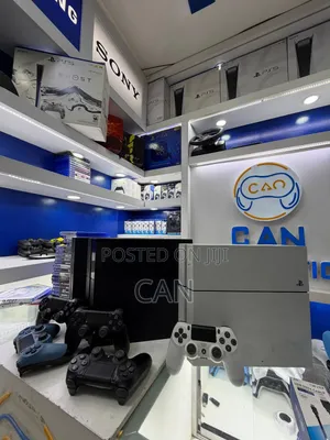 PlayStation 4 Fat - 2joystick - / ከ 6ወር ሙሉ ዋስትና ጋር /$