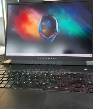 New Laptop Alienware M16 R1 16GB AMD Ryzen 9 SSD 1T