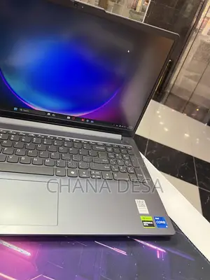 New Laptop Lenovo 16GB Intel Core i5 SSD 512GB