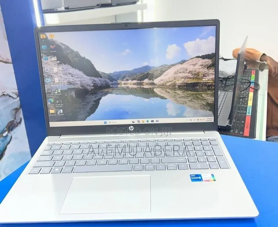 New Laptop HP Stream Notebook 16GB Intel Core i5 SSD 1T