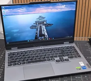 New Laptop Lenovo LOQ 15IRH8 16GB Intel Core i5 SSD 512GB