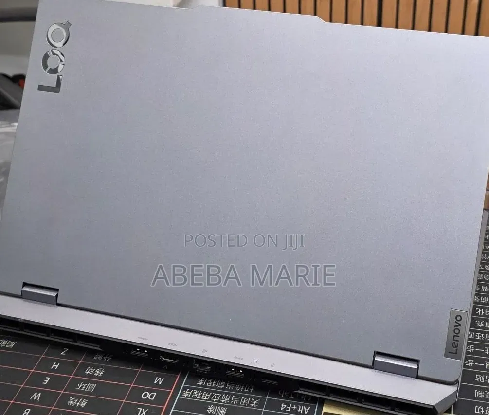 New Laptop Lenovo LOQ 15IRH8 16GB Intel Core i5 SSD 512GB