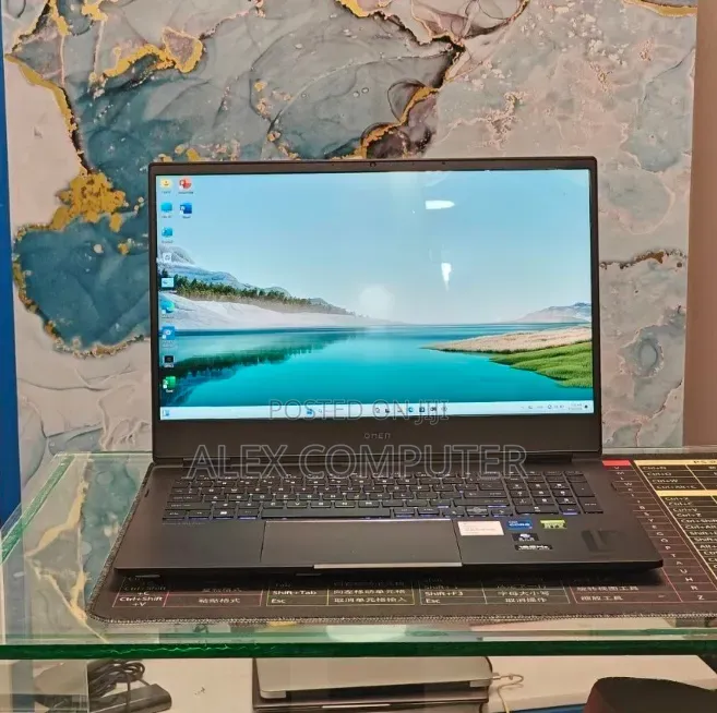 New Laptop HP Omen 16 16GB Intel Core i7 SSD 512GB