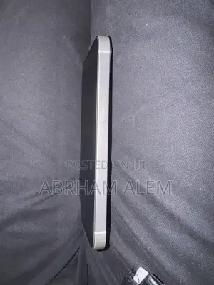 Apple iPhone 13 128 GB White