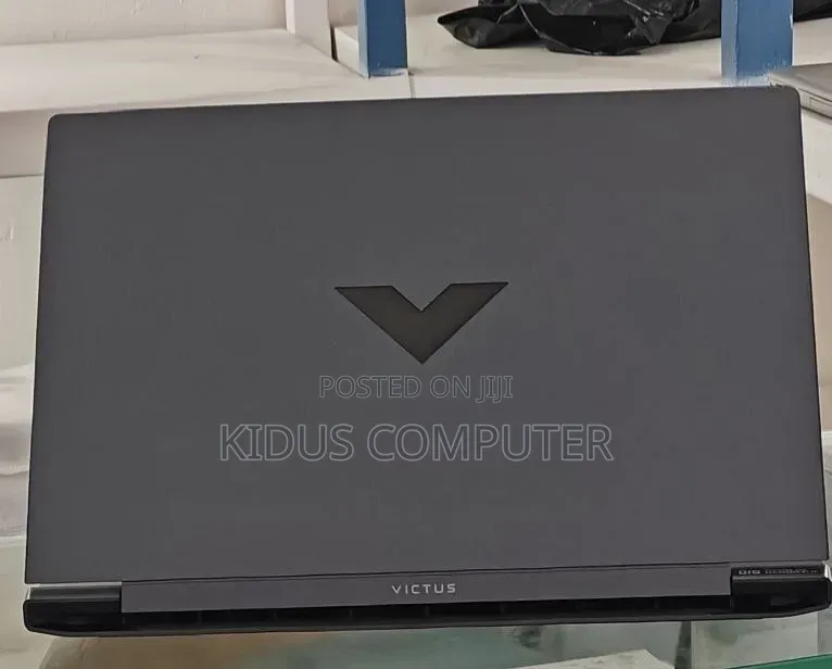 New Laptop HP Victus 15 16GB AMD Ryzen 7 SSD 512GB