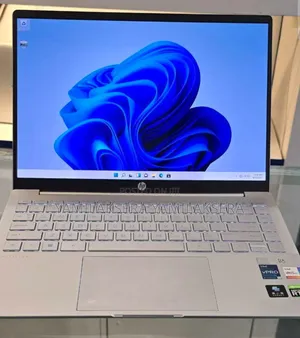 New Laptop HP Pavilion 14 16GB Intel Core i7 SSD 512GB