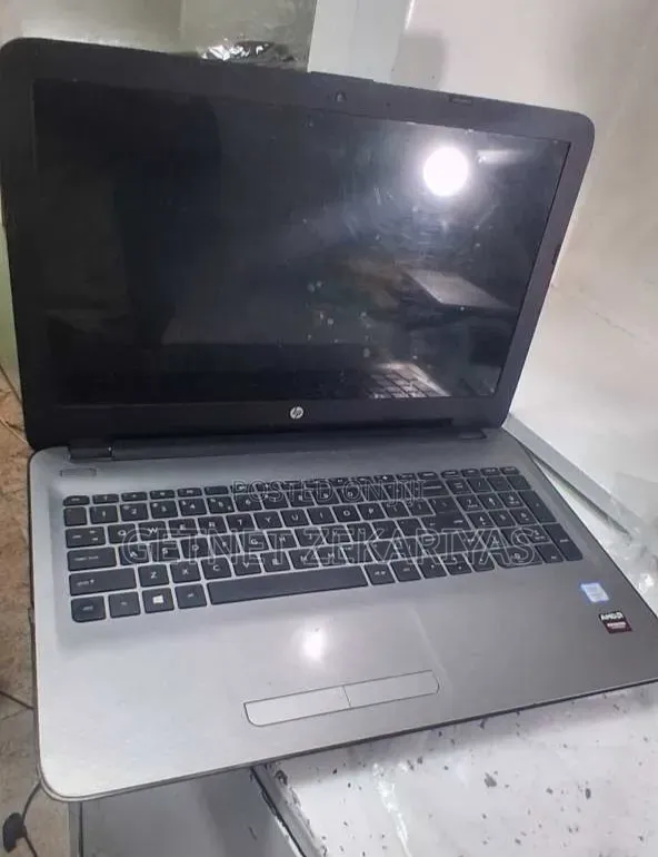 New Laptop HP Stream Notebook 6GB Intel Core i7 HDD 1T
