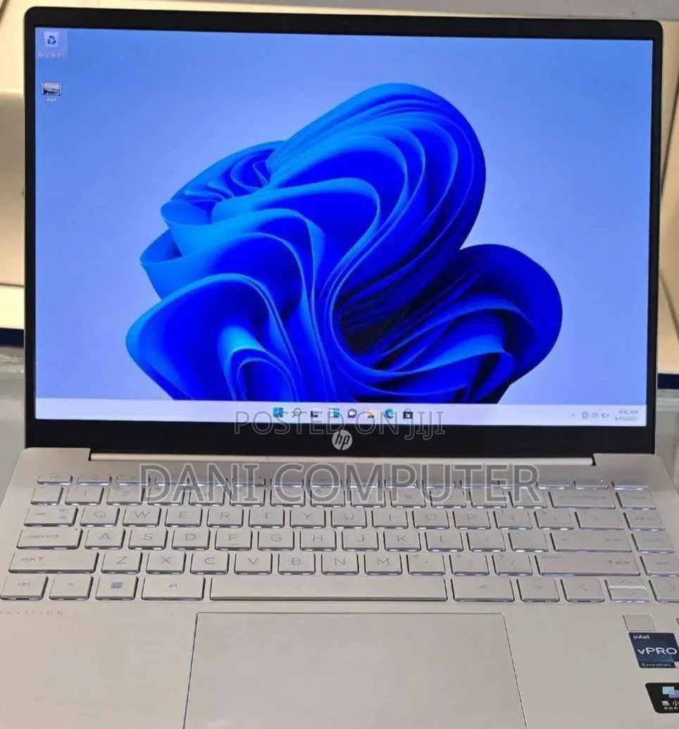 New Laptop HP Pavilion 14 16GB Intel Core i7 SSD 512GB
