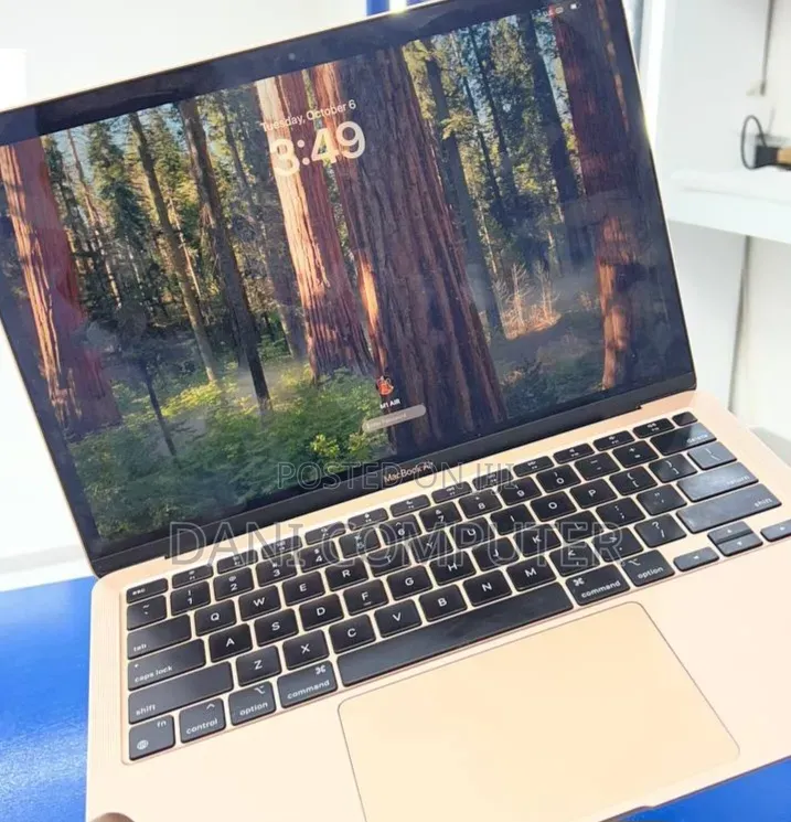 New Laptop Apple MacBook Air 2020 M1 8GB Apple M1 SSD 256GB