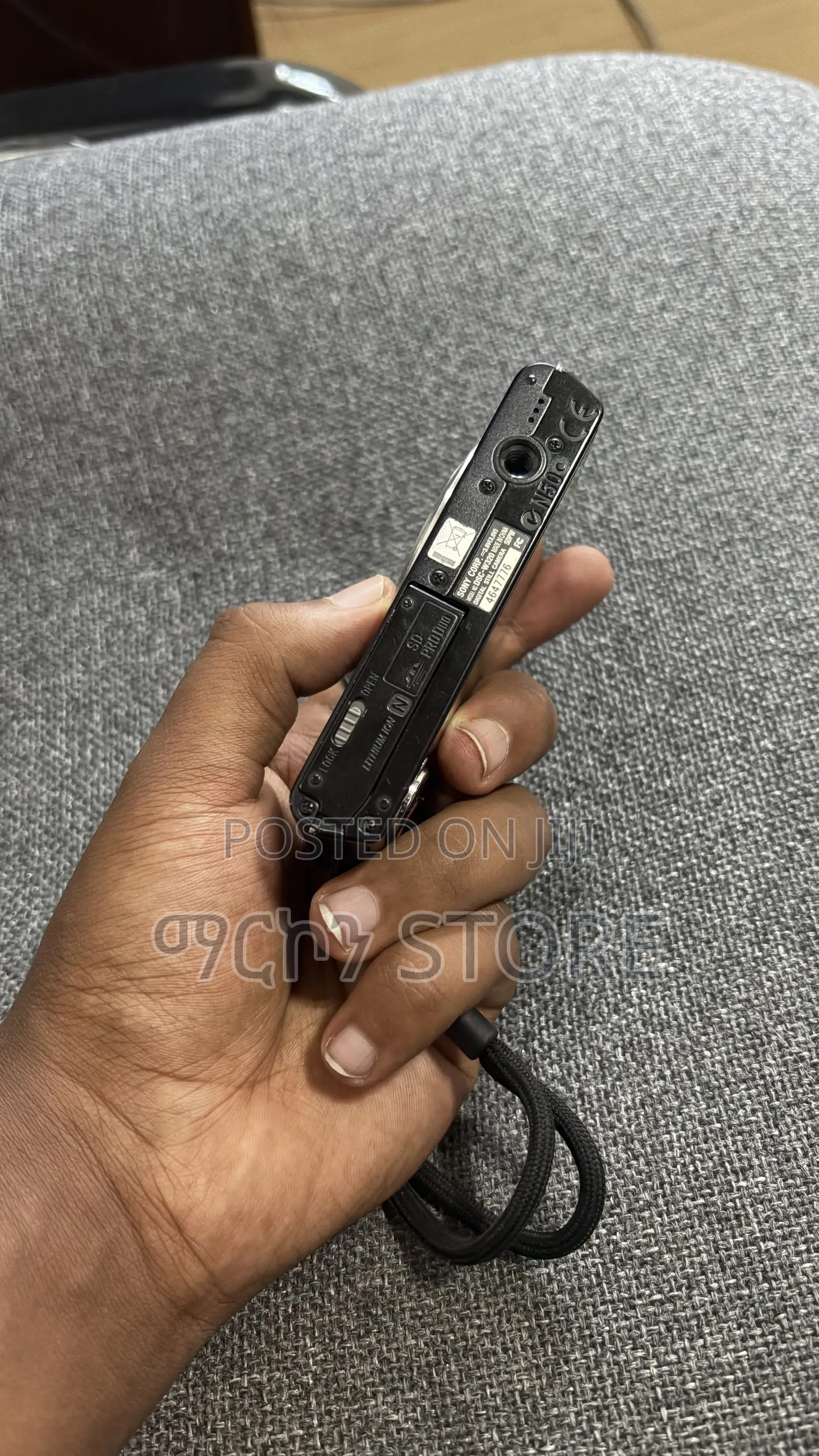 Sony Cyber Shot DSC-W320