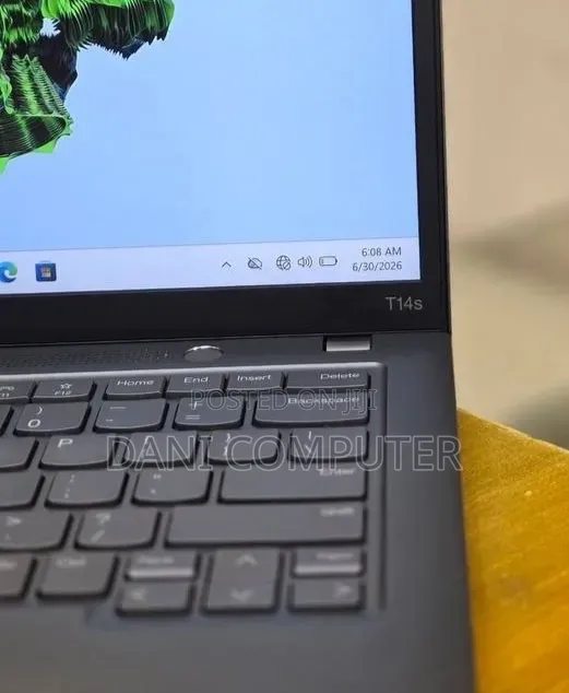 New Laptop Lenovo ThinkPad T14s G4 32GB Intel Core i7 SSD 512GB