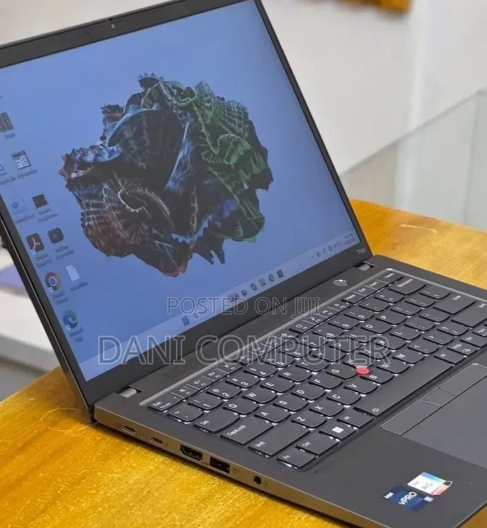 New Laptop Lenovo ThinkPad T14s G4 32GB Intel Core i7 SSD 512GB