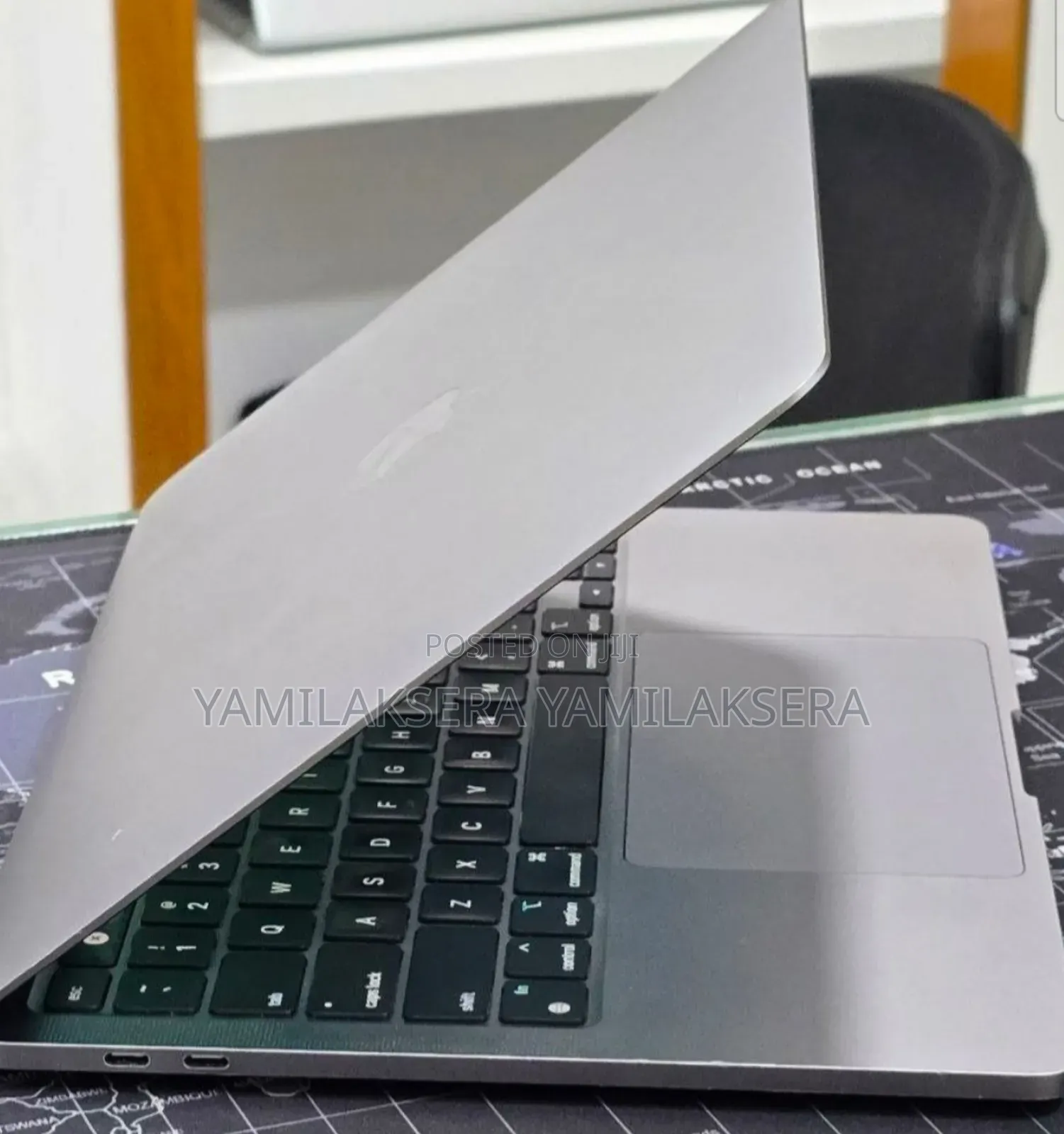 New Laptop Apple MacBook Pro 2023 M2 16GB Apple M2 SSD 256GB