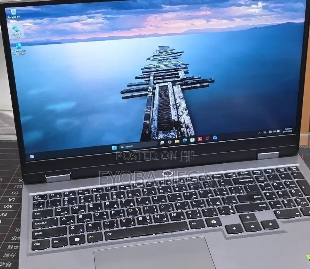 New Laptop Lenovo LOQ 15AHP10 8GB Intel Core i5 SSD 512GB