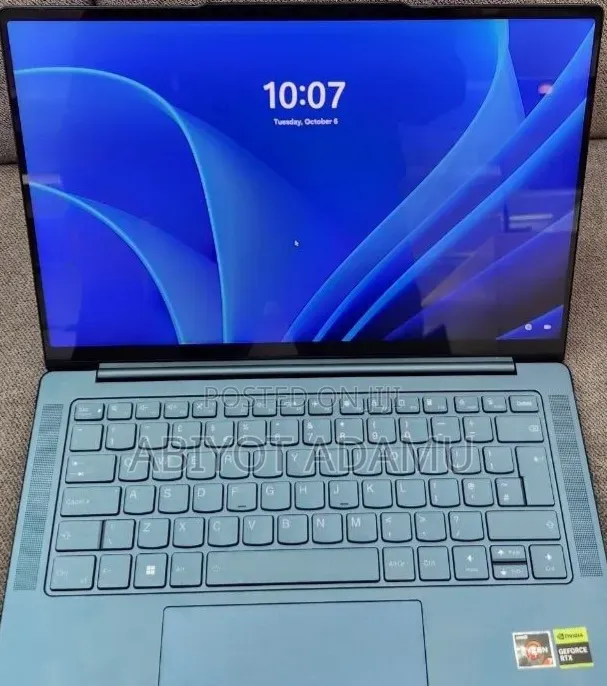 New Laptop Lenovo Yoga 7i 16GB AMD Ryzen 7 SSD 512GB