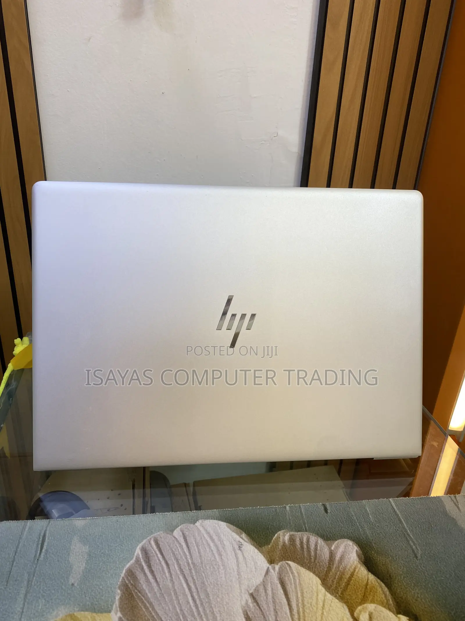 New Laptop HP EliteBook 840 G5 8GB Intel Core i7 SSD 512GB