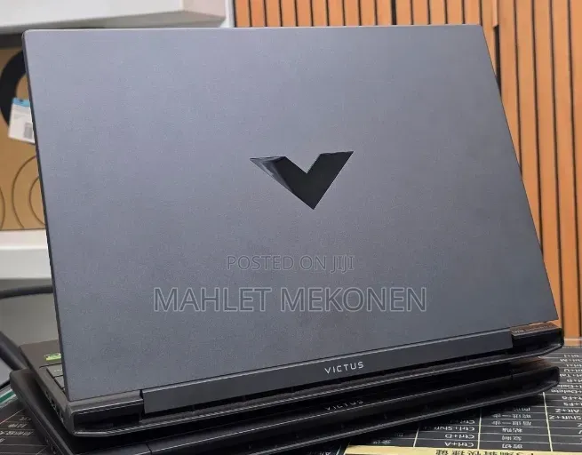 New Laptop HP Victus 15 8GB AMD Ryzen 5 SSD 512GB