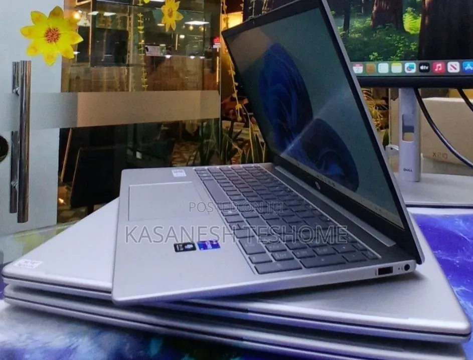 New Laptop HP Stream Notebook 16GB Intel Core i7 SSD 1T
