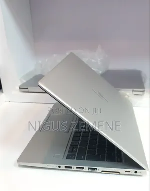 New Laptop HP EliteBook 830 G5 8GB Intel Core i7 SSD 512GB