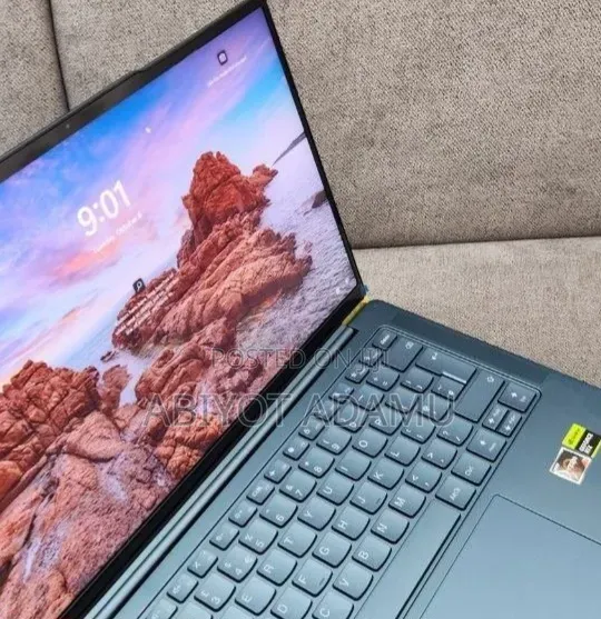 New Laptop Lenovo Yoga Pro 9i Aura Edition 16GB AMD Ryzen 7 SSD 512GB