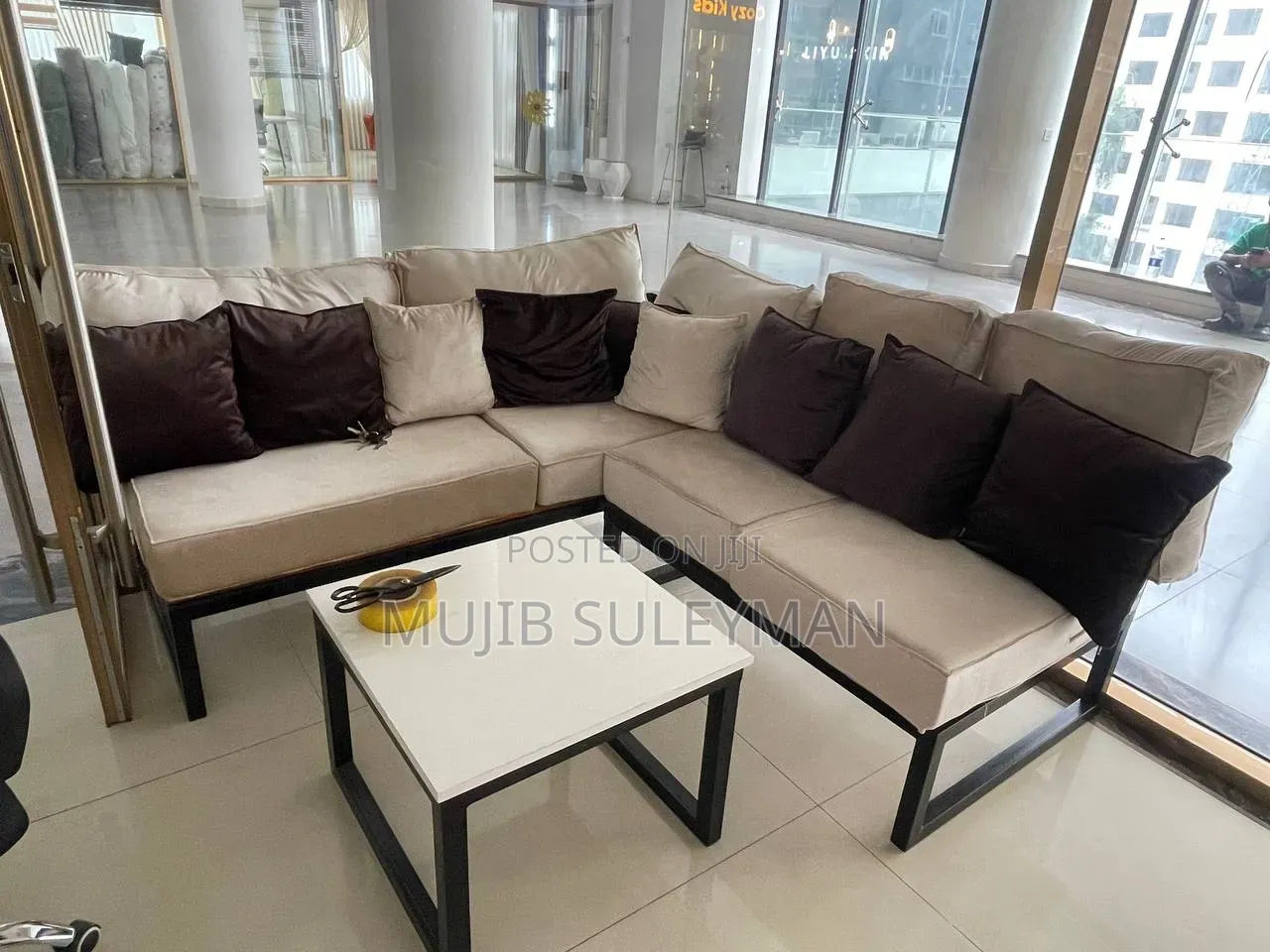 Furniture, ሶፋ, TV Stand, Office Chair