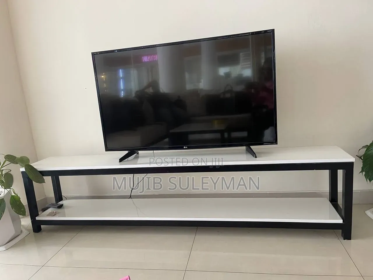 Furniture, ሶፋ, TV Stand, Office Chair