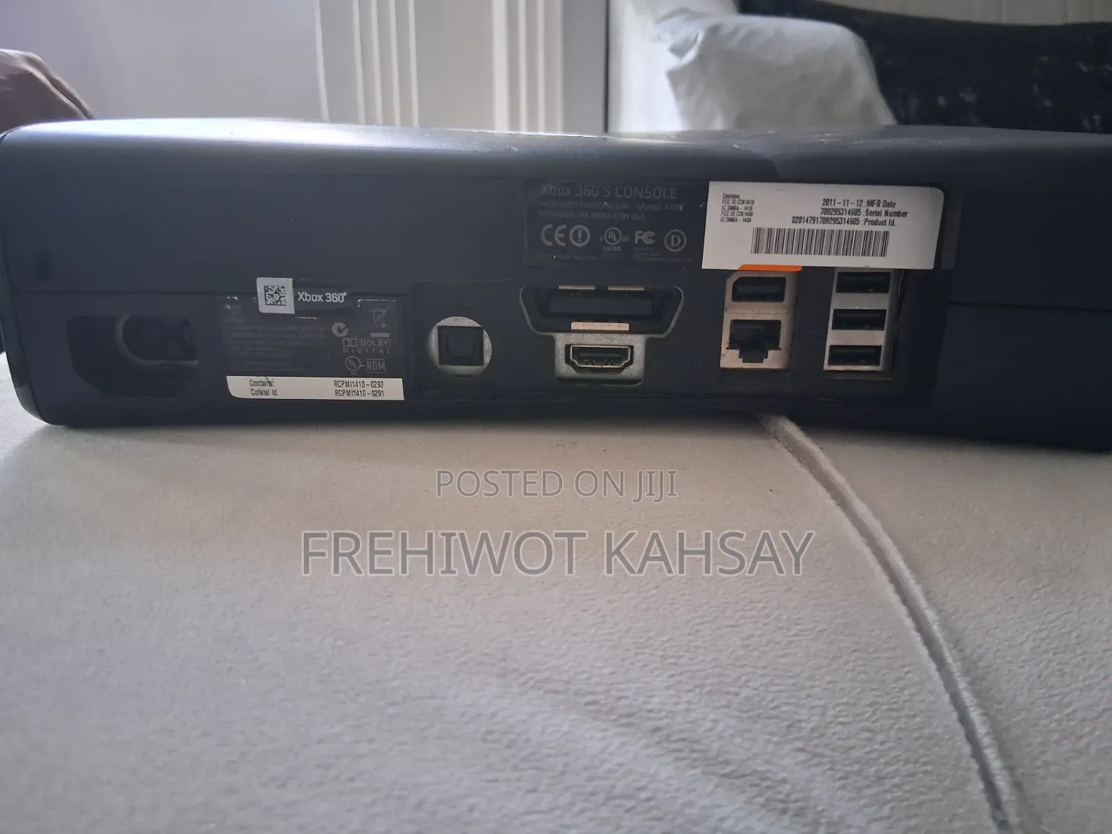 Xbox 360 Slim 4