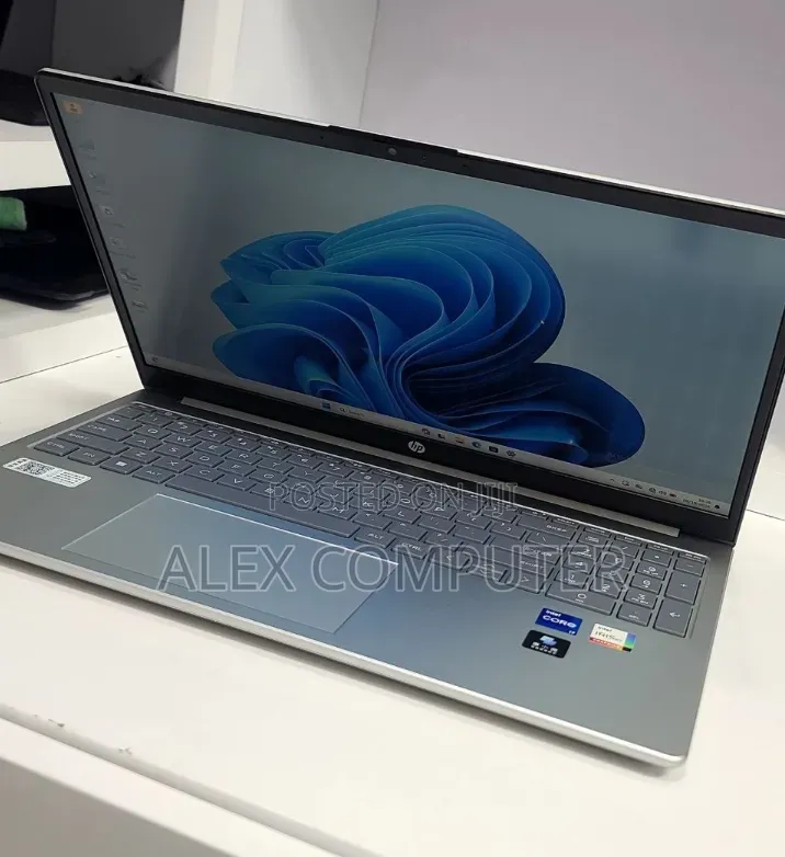New Laptop HP Stream Notebook 16GB Intel Core i7 SSD 1T