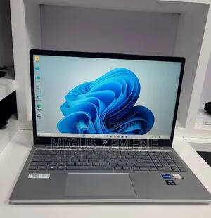 New Laptop HP Stream Notebook 16GB Intel Core i7 SSD 1T