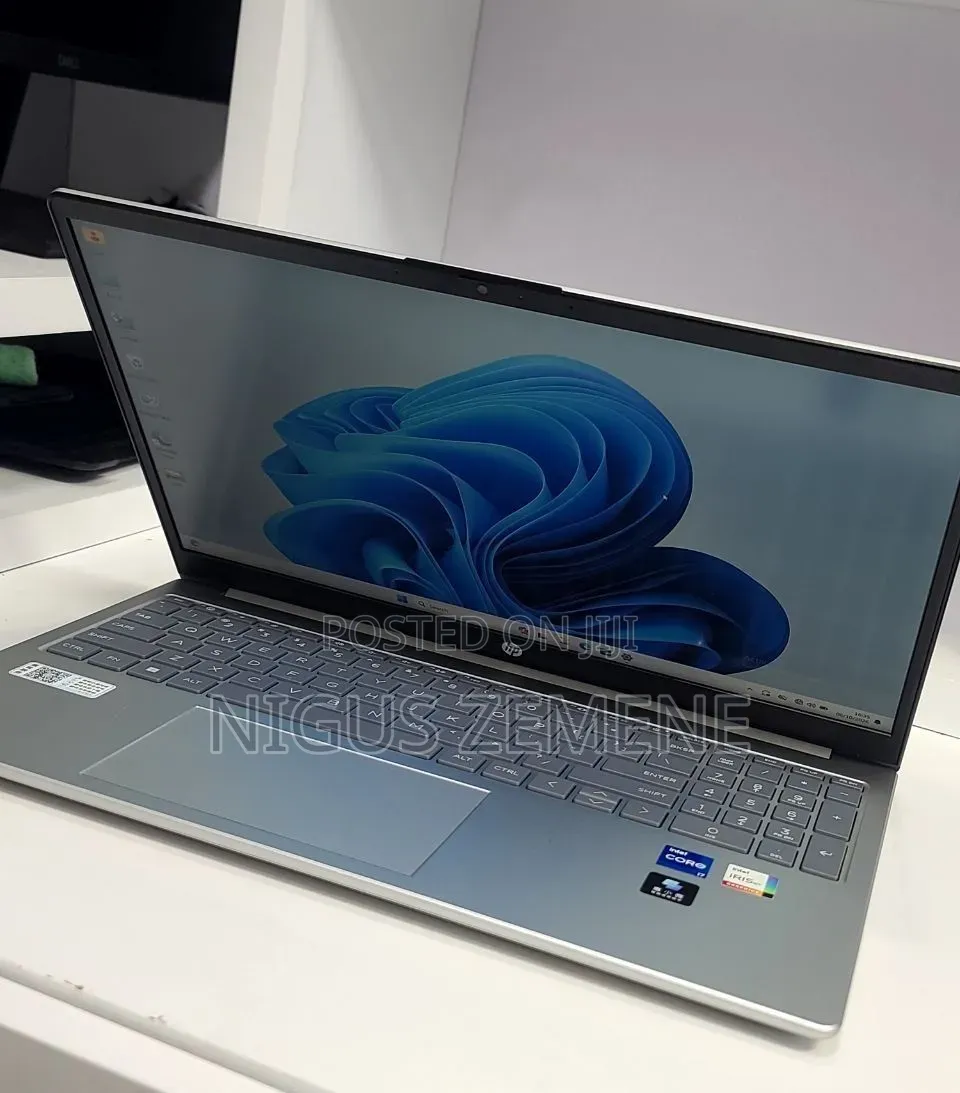 New Laptop HP Stream Notebook 16GB Intel Core i7 SSD 1T