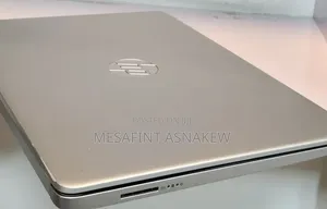 New HP EliteBook 6 G1i Notebook AI PC 4GB Intel Core i5 SSD 256GB