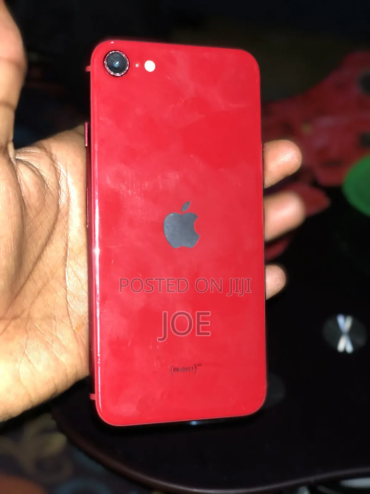 Apple iPhone SE (2022) 64 GB Red