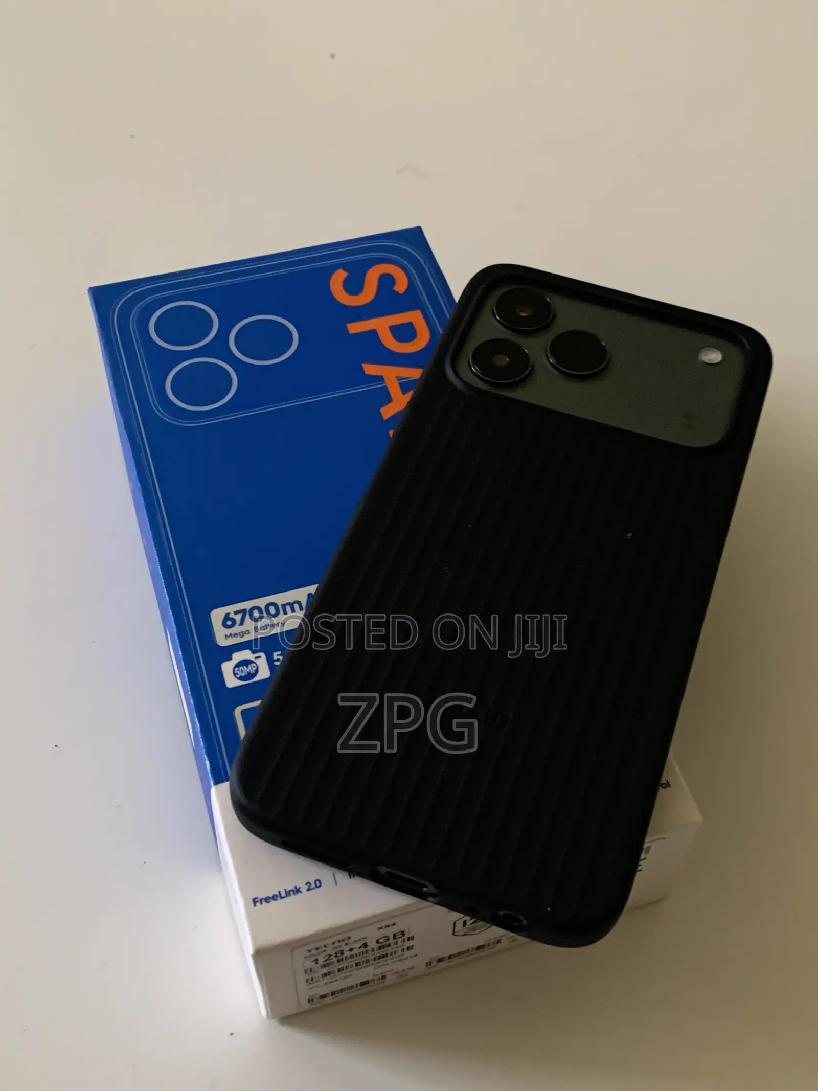 New Tecno Spark 50 128 GB Gray