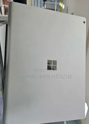 New Laptop Microsoft Surface Book 3 16GB Intel Core i7 SSD 256GB