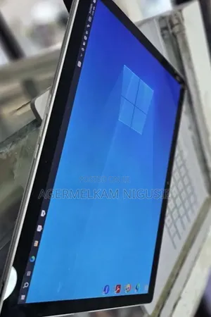 New Laptop Microsoft Surface Book 3 16GB Intel Core i7 SSD 256GB
